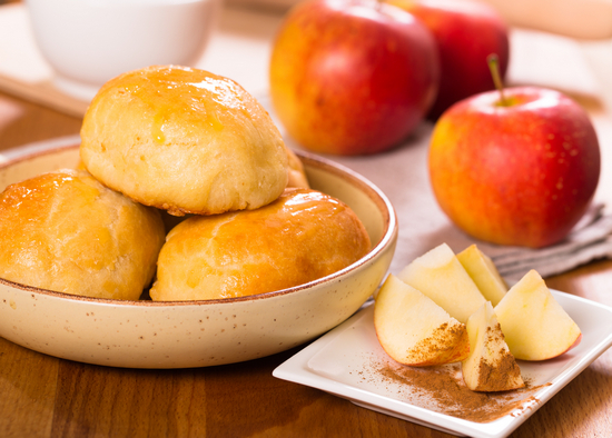 Пирожки с яблоками в духовке: рецепт