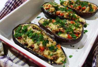 Фаршированные баклажаны в духовке