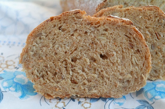 Цельнозерновой хлеб: рецепт в духовке